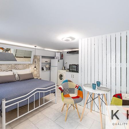 Little Studio In Argostoli Exterior foto